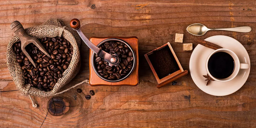 Caffe-in-grani-macinato-cialde-capsule-quale-scegliere-e-perche-Caffe-Semplice